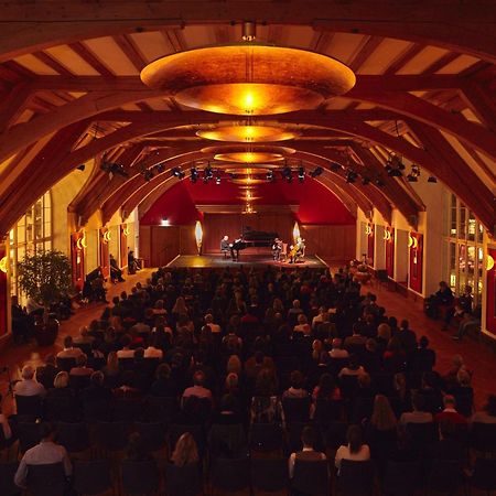 Schloss Elmau Luxury Spa Retreat & Cultural Hideaway Экстерьер фото